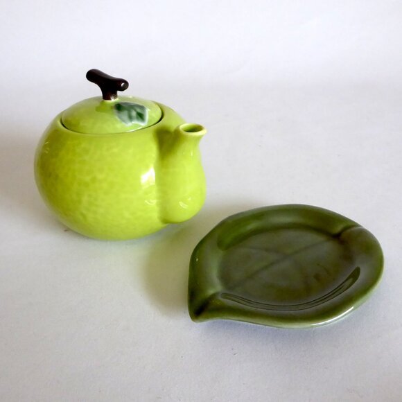 VINTAGE JAPANESE JAPAN PORCELAIN MINI CANTALOUPE FRUIT TEAPOT & LEAF SAUCER (NEW - Picture 1 of 12